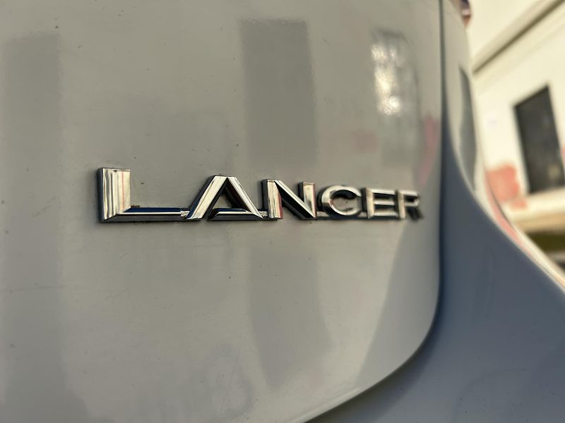 Mitsubishi Lancer 1.6 i MIVEC Sportback - fotka 25 z 39