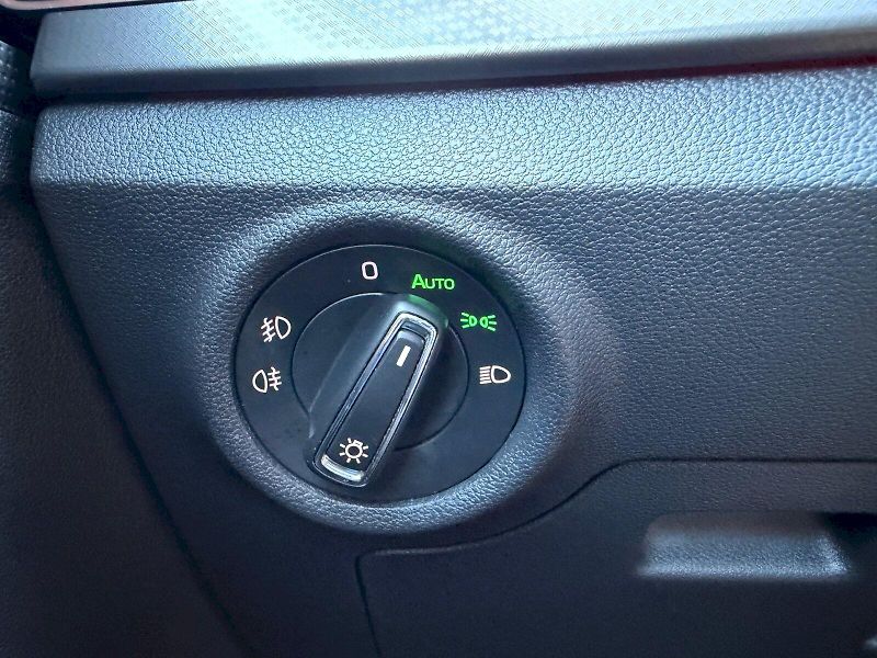 Škoda Kamiq (2022) 1.5 TSI 110kW Style - fotka 11 z 35