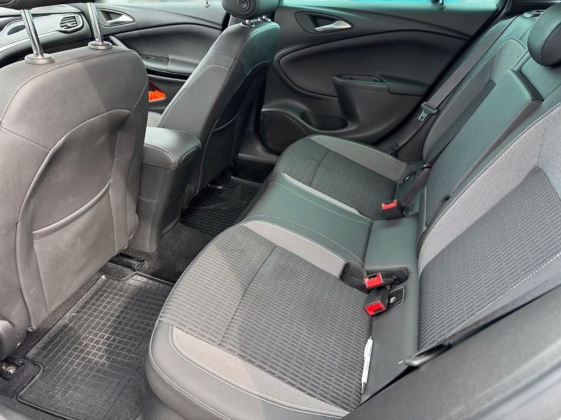 Opel Astra (2022) SPORTSTOURER 1.5CDTI 90kW CZ  - fotka 8 z 11