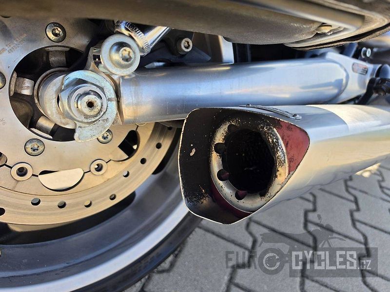 Harley-Davidson VRSCF V-Rod Muscle (2010) ABS - fotka 14 z 18