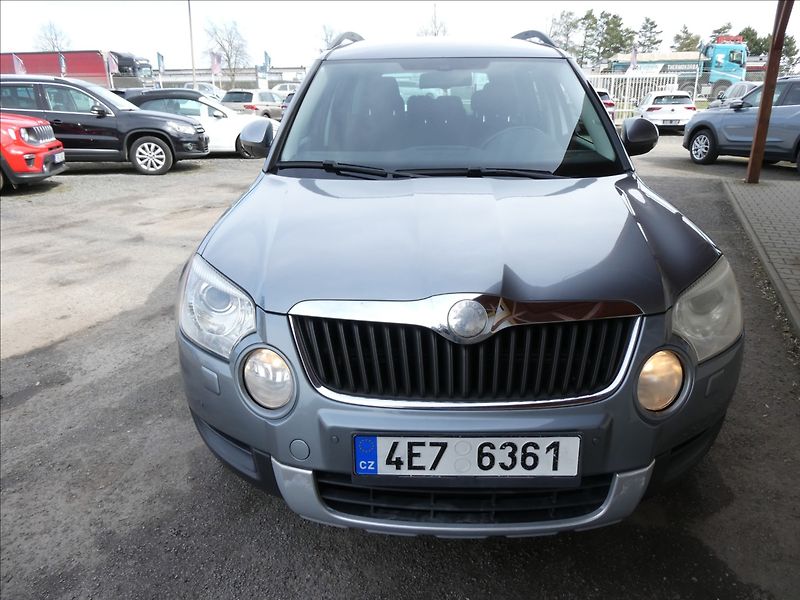 Škoda Yeti 1,8 TSI 118 kW Experience 4x4 - fotka 4 z 49