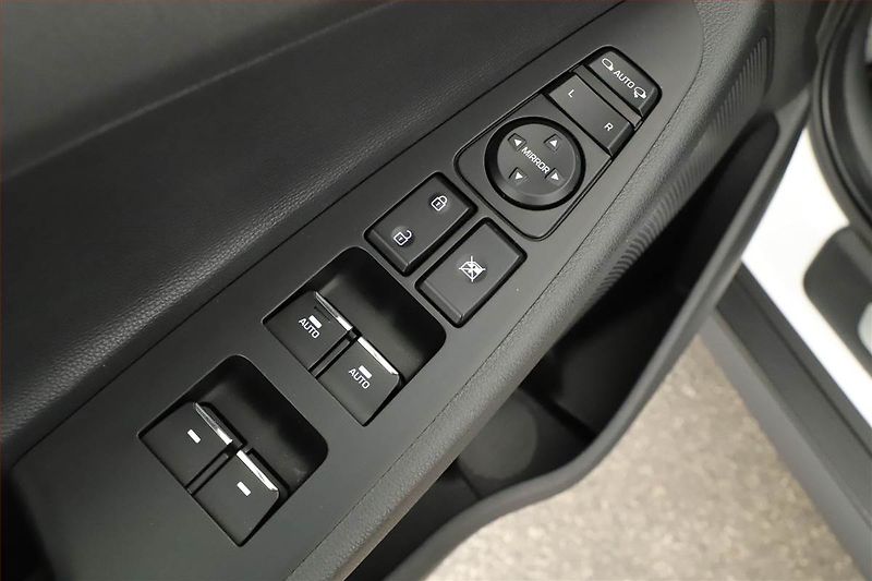 Hyundai Tucson (2019) N-Line 2.0 CRDi - fotka 9 z 20