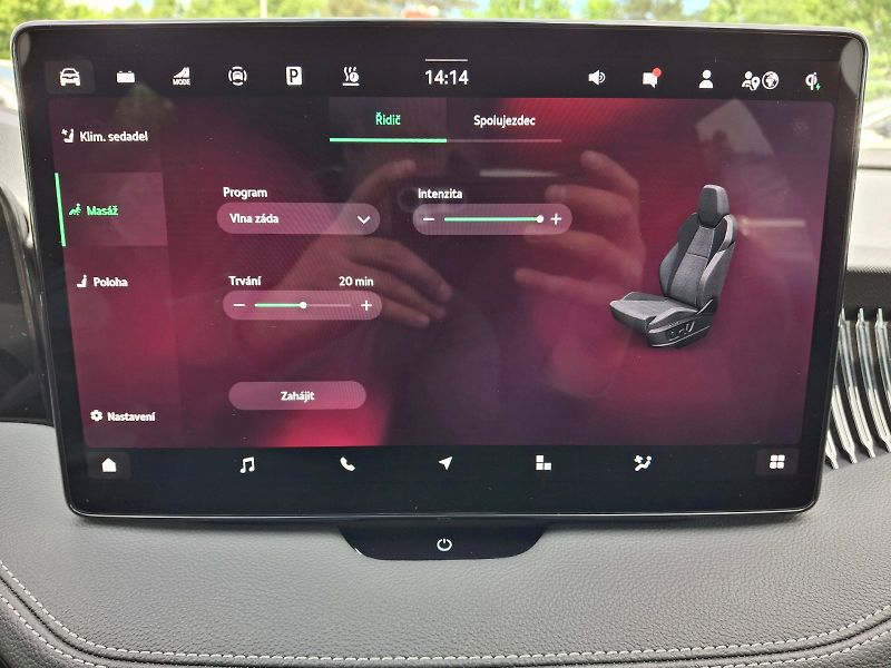 Škoda Superb (2025) iV SportLine DSG 1,5TSi 150kW - fotka 22 z 35