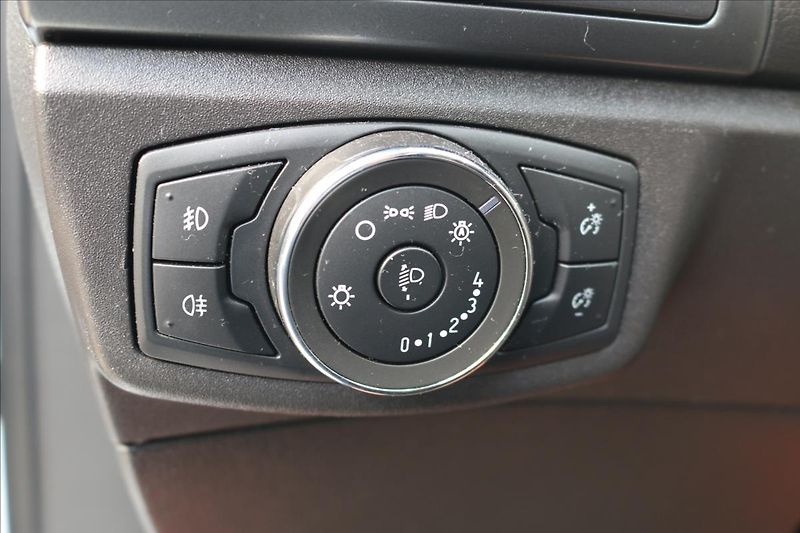 Ford Mondeo 2,0 132kw,TDi,ČR, 4x4 - fotka 14 z 50