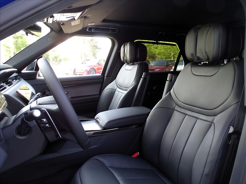 Land Rover Range Rover Sport (2026) 3,0 P460e DYNAMIC SE PHEV SV C - fotka 11 z 38