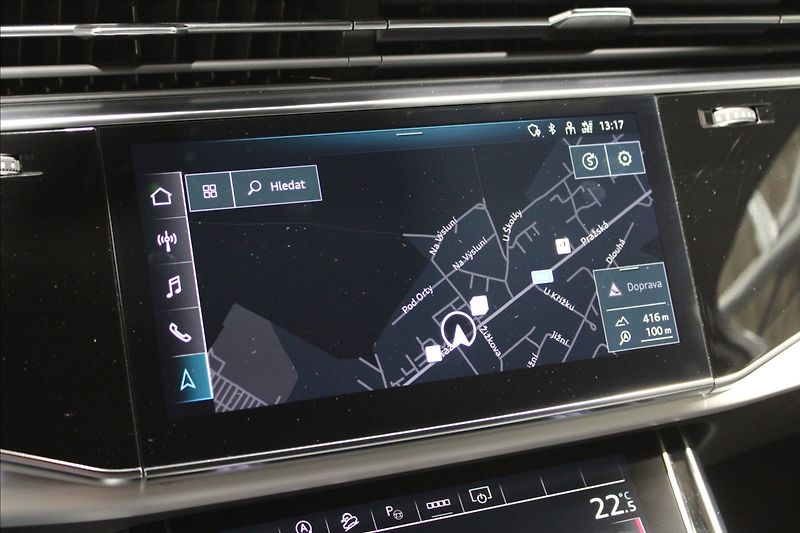 Audi Q7 3,0 TDI Quattro S-Line - fotka 28 z 35