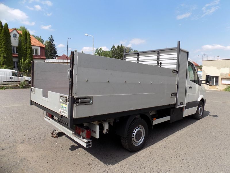 Volkswagen Crafter (2009) 2,5 120KW SKLÁPĚČ - fotka 7 z 47
