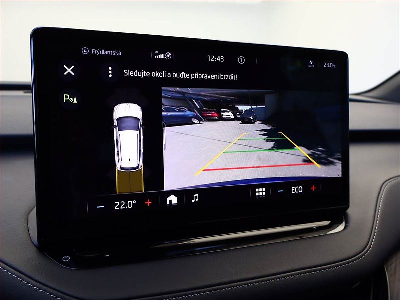 Škoda Enyaq (2023) Sportline iV 60 (62 kWh) - fotka 17 z 23