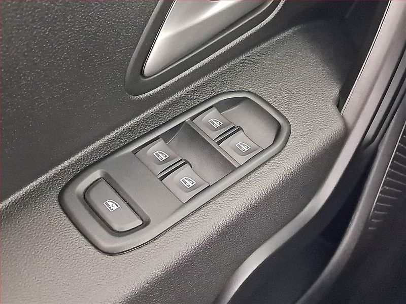 Dacia Duster (2024) Comfort 1.0 Eco-G, LPG, ČR - fotka 15 z 16