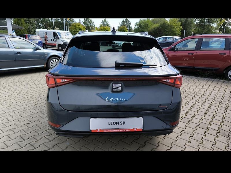 Seat Leon (2026) SP Style 1.5 TSI 115k 6M - fotka 8 z 33