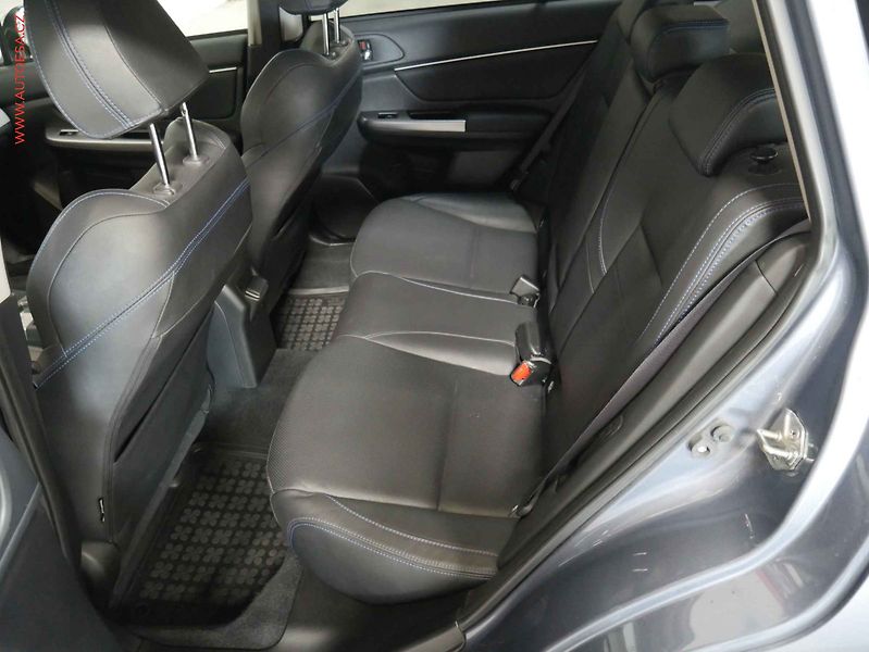 Subaru Levorg (2015) 1.6T 4x4, 1.maj, AT, xenon - fotka 10 z 25