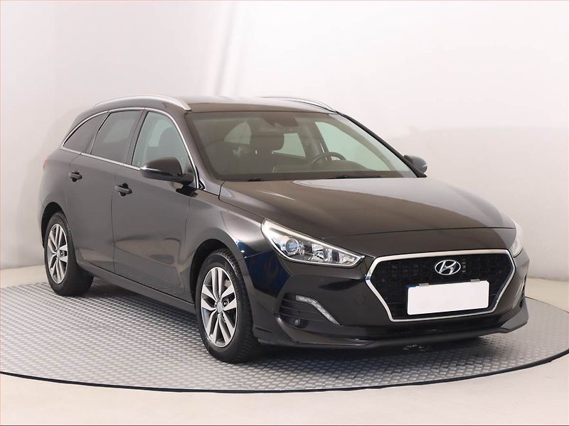 Hyundai i30 (2020) Family 1.6 CRDi, Serv.kniha - fotografie inzerátu