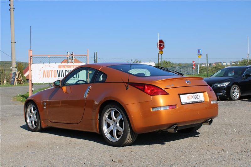 Nissan 350 Z 3,5 i  1.majitel,ČR,TOP STAV - fotka 7 z 35