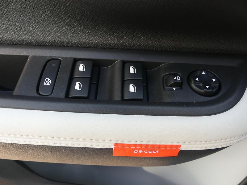 Citroën C3 (2026)  MAX Turbo 100k Manual  - fotka 18 z 20