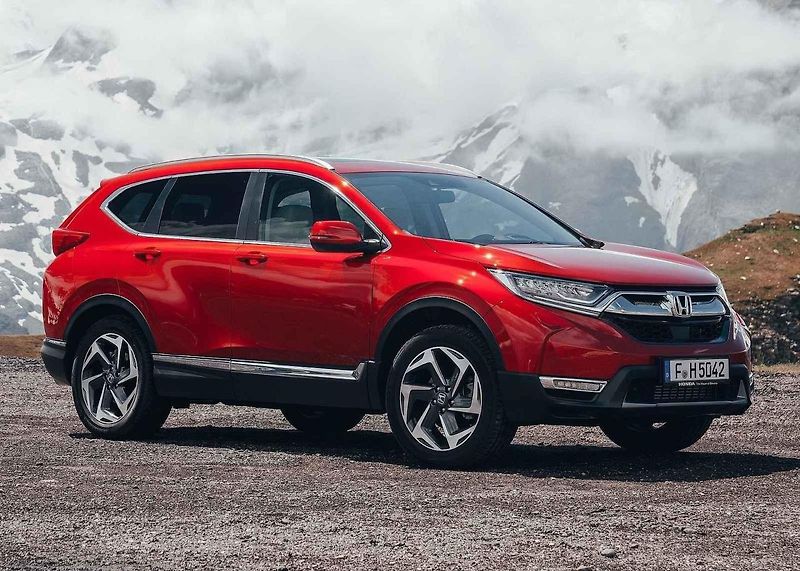 Speciální barvy na přání nabízí zejména luxusní automobilky.