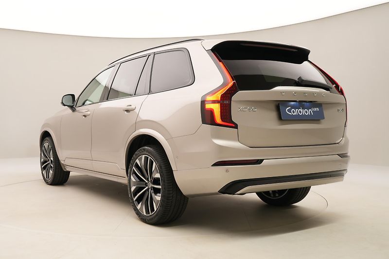 Volvo XC90 (2026) B5 AWD AUT DARK PLUS 7míst - fotka 10 z 67