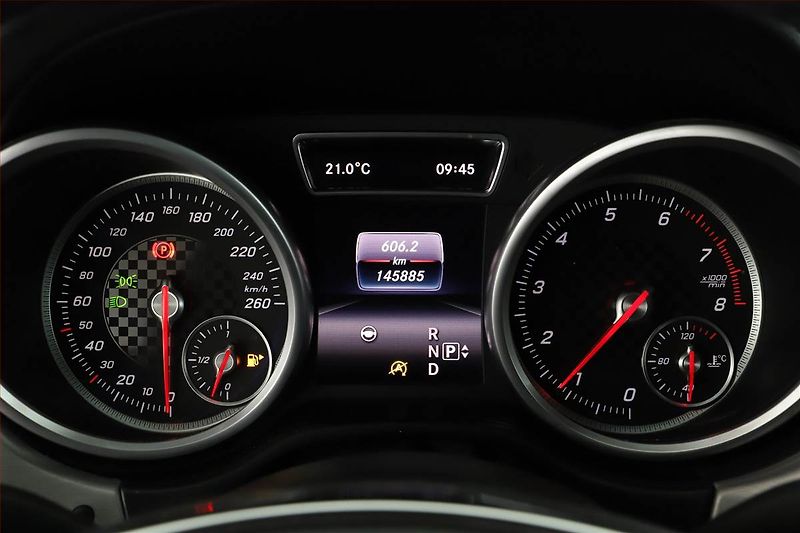 Mercedes-Benz GLE (2016) AMG line 450 4MATIC - fotka 9 z 18