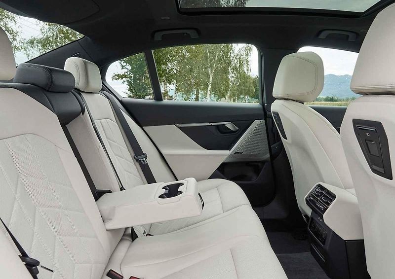 Nové BMW je stále výborné auto pro nadšené řidiče