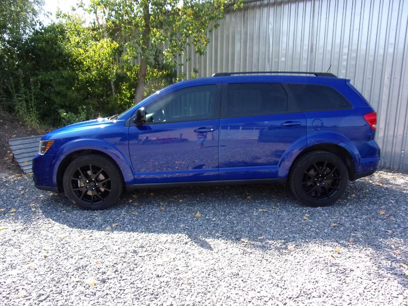 Dodge Journey (2015) 3.6L V6 208kW SXT AUTOMAT 7MÍS - fotka 8 z 21