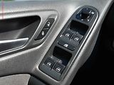 Volkswagen Golf (2012) 1.4 TSI Sport, AC, el. výbava - náhled 11