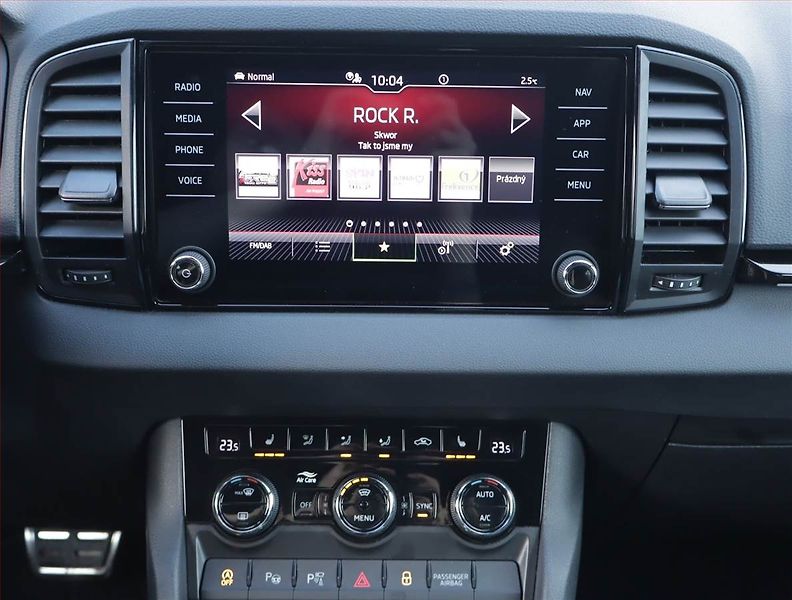 Škoda Karoq (2024) Sportline 2.0 TDI - fotka 12 z 25