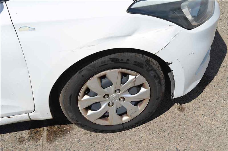 Hyundai i20 (2015) 1,2 - fotka 14 z 24