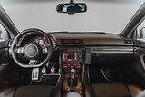 Audi RS 4 (2007) Avant*4.2 V8*Quattro*R19 - náhled 9