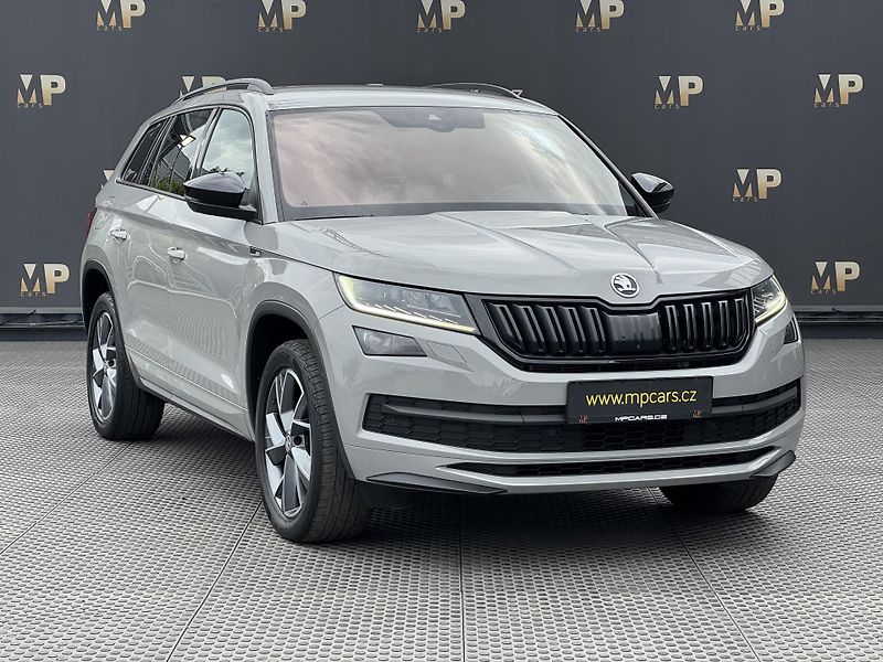 Škoda Kodiaq (2020) 2.0TSi 4X4 Sportline, Virtual  - fotka 3 z 50