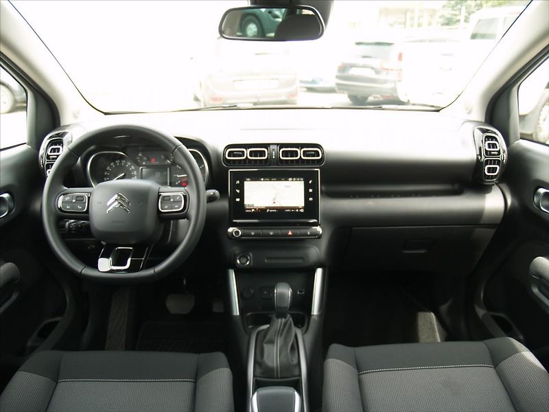 Citroën C3 Aircross Shine 1,5BHDi 120EAT6 - fotka 4 z 11