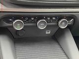 Citroën C5 X (2023) 1.2 PT, Feel, AT, LED, navi - náhled 15