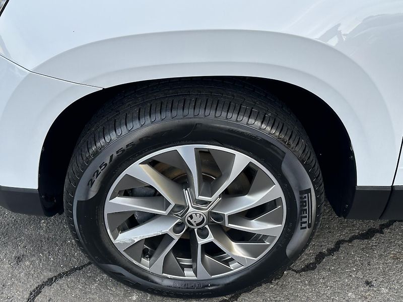 Škoda Karoq (2022) CLEVER 2.0TDI/110kW *DSG* 4x4  - fotka 38 z 42
