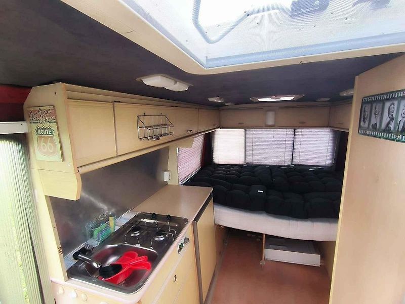 Clarion je extrémně vzácný. V letech 1991 a 1992 bylo vyrobeno jen 270 kusů.