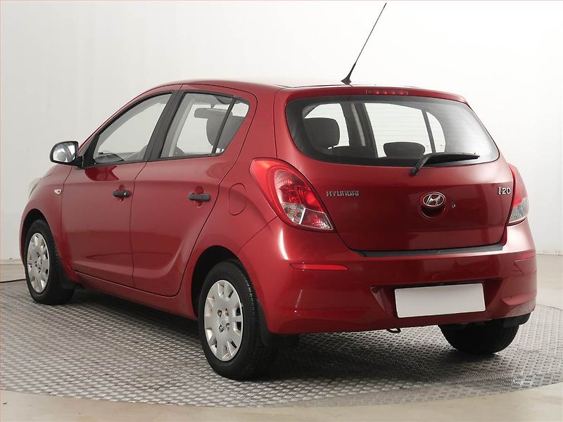 Hyundai i20 (2014) 1.2, ČR,1.maj, Serv.kniha - fotka 4 z 14