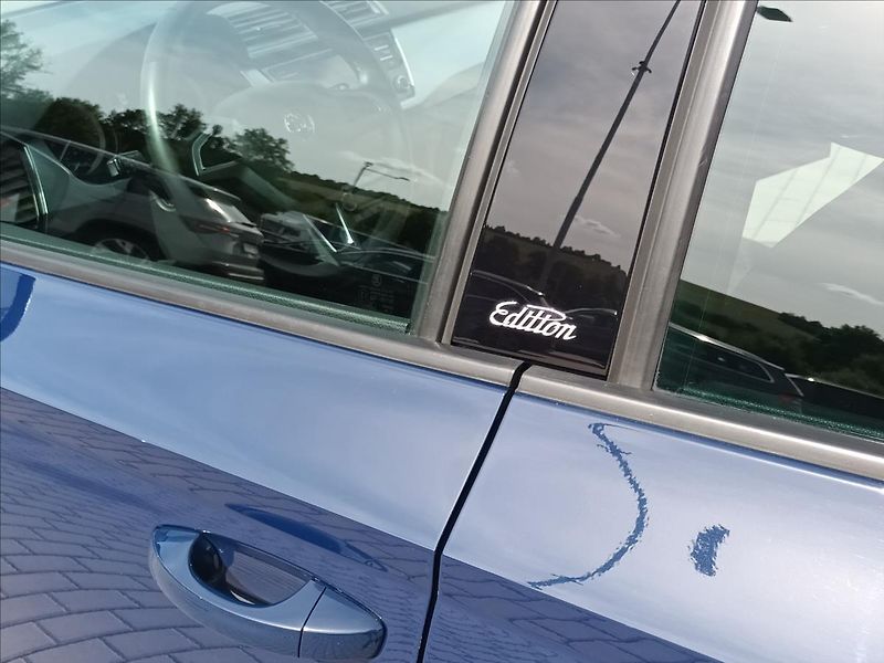 Škoda Fabia 1,2 TSI,66KW,1MAJ,AMBI,KOLA - fotka 37 z 45