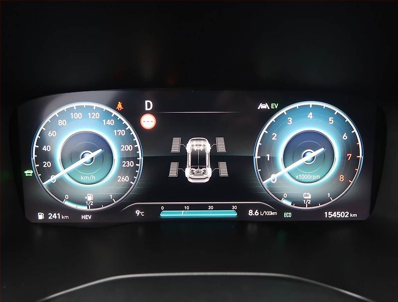 Hyundai Santa Fe (2022) Plug-in Hybrid - fotka 11 z 18