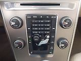 Volvo XC60 (2012) D3, 4X4, Automat, Xenony - náhled 17