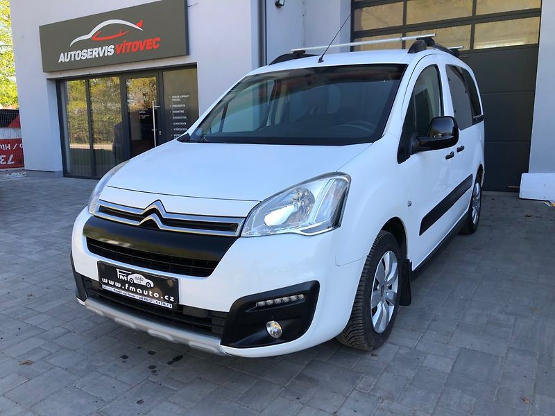 Citroën Berlingo (2015) 1.6 HDi XTR - fotka 2 z 28