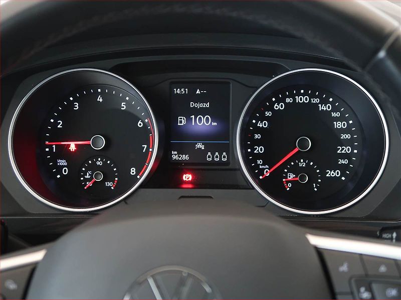 Volkswagen Tiguan (2022) 1.5 TSI - fotka 11 z 17