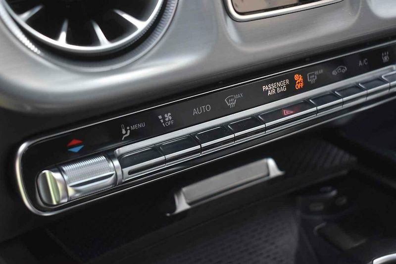 Mercedes-Benz třídy G je po faceliftu v nabídce také s čistě elektrickým pohonem.