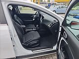 Kia XCeed 1,5 T-GDI 103kW 7DCT automat - náhled 14