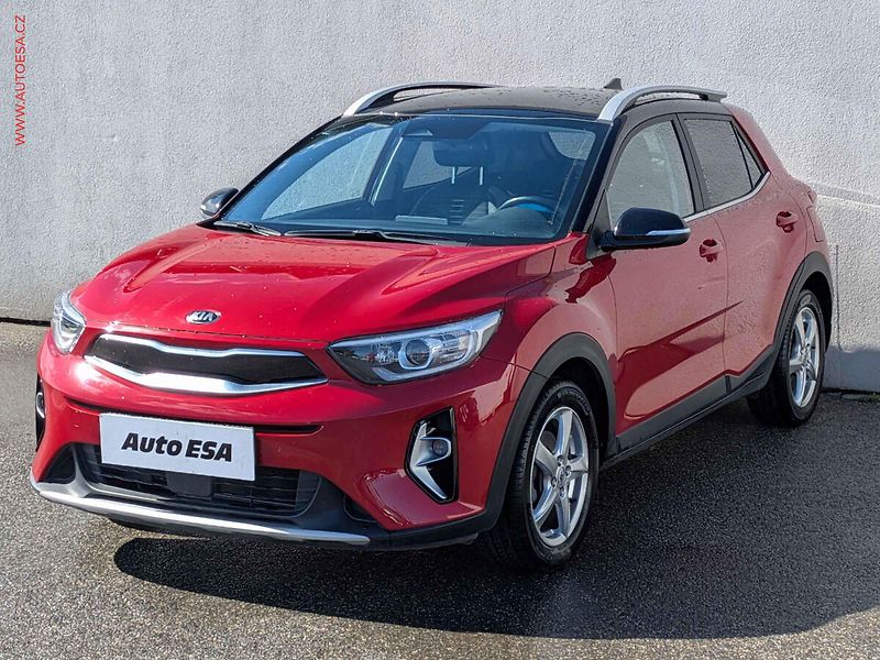 Kia Stonic (2021) 1.2i, 2.maj,ČR, Edition - fotka 3 z 17
