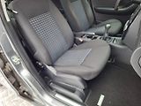 Mercedes-Benz Třídy A (2008) A150 70kW -SERVISOVÁNO-NEHAV.! - náhled 18
