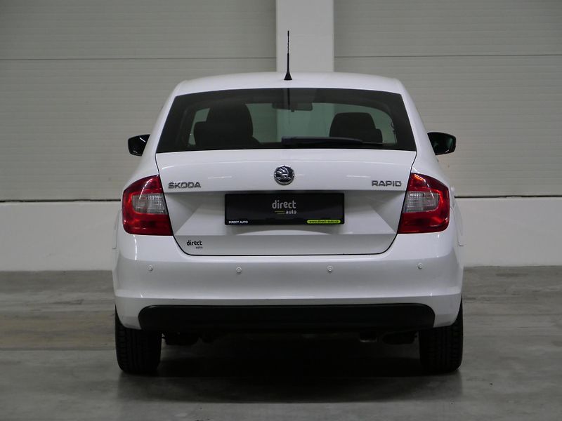 Škoda Rapid - fotka 6 z 23