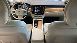 Volvo V90 MOMENTUM PRO, B4 AWD, 145+10 k - náhled 12
