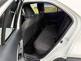 Toyota Yaris Cross 1.5 HSD e-CVT Style Tech FWD - náhled 23