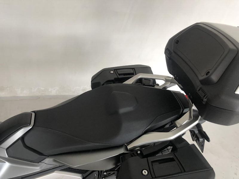 Honda X-ADV 750 ABS - fotka 11 z 19