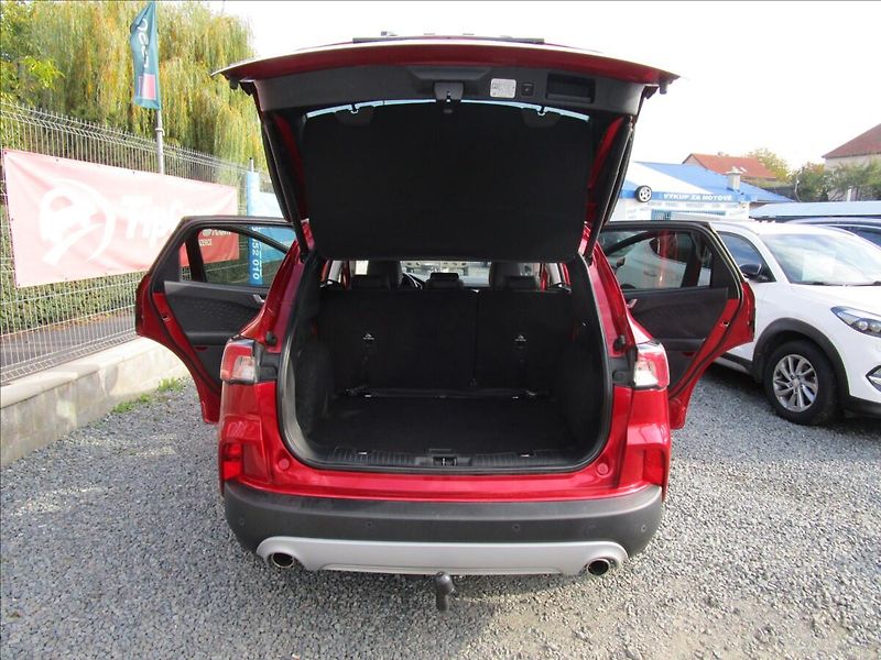 Ford Kuga 2.0 EcoBlue AWD, Titanium, aut - fotka 36 z 44