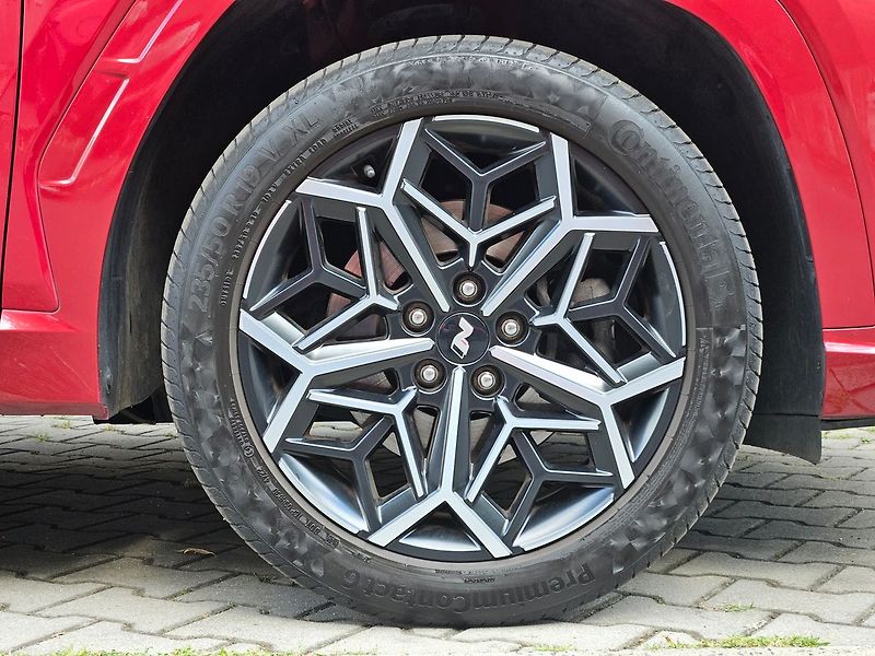 Hyundai Tucson 1,6 T-GDi 110kW, N-Line Style - fotka 9 z 43