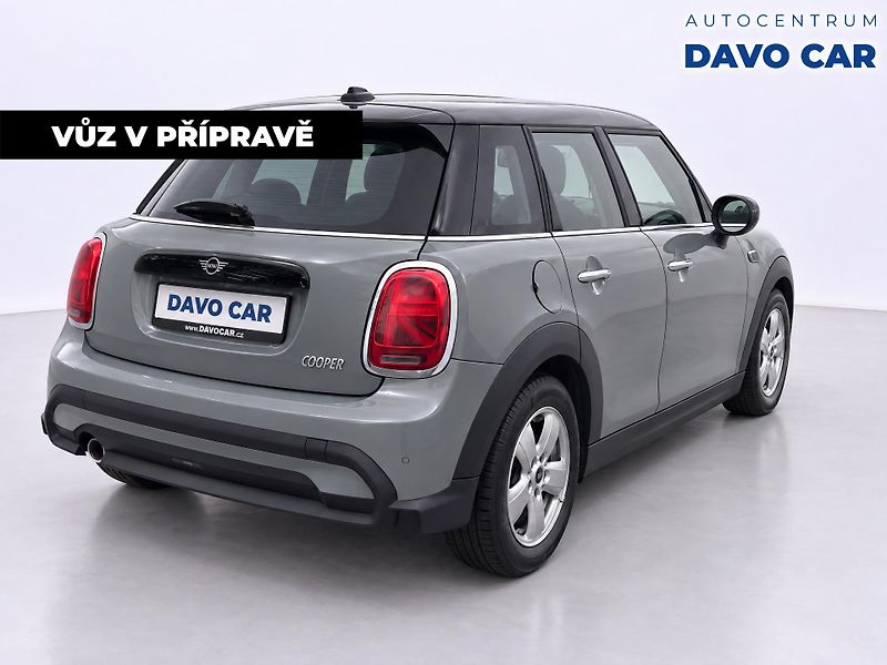 Mini Cooper 1.5 i 100kW CZ 1.Maj LED DPH - fotka 5 z 12