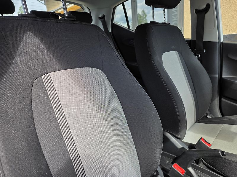 Hyundai i10 1.4-KLIMA-TEMPOMAT-LKAS - fotka 12 z 12